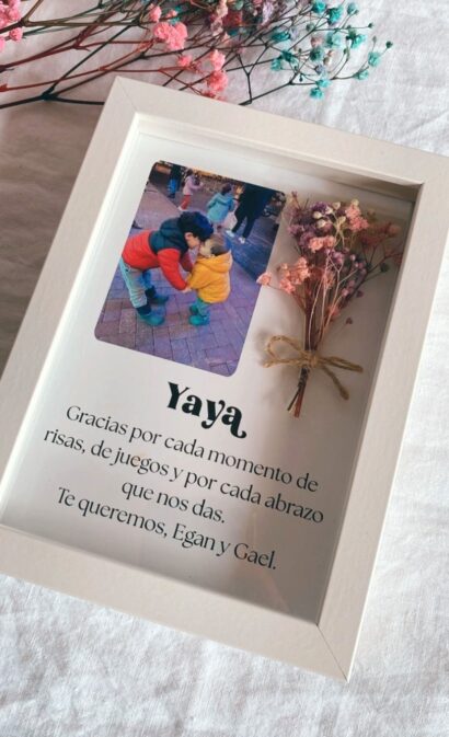 Marco floral personalizado - Imagen 4