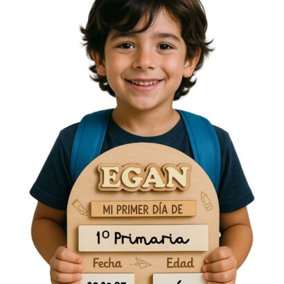 pizarra personalizada primer y último día de cole hecho a mano
