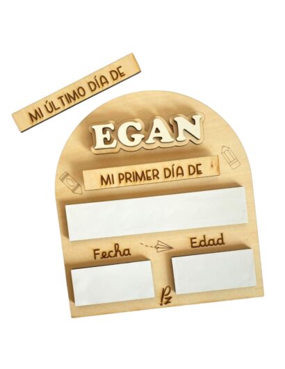 pizarra personalizada primer y último día de cole hecho a mano