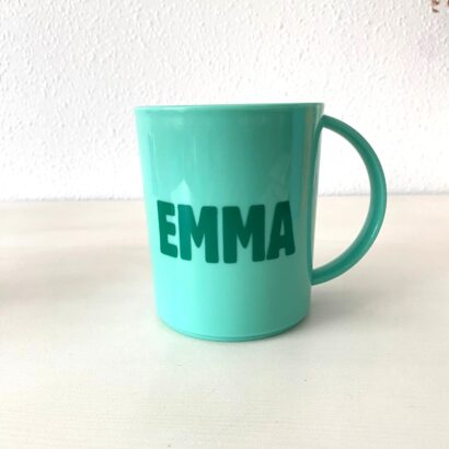 taza plástico personalizada nombre colegio